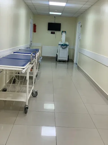 ევექსის ჰოსპიტლები — 1
